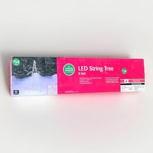 Christmas Tree Winter Wonderland LED String 8 Ft. New